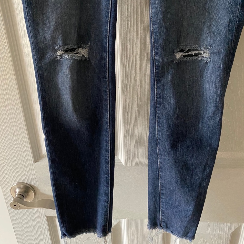 Universal Thread Jeans - Picture 3 of 8